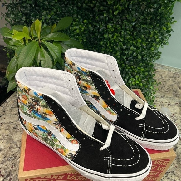 VANS *RARE* Hi Top Sneaker ALOHA - Picture 2 of 7